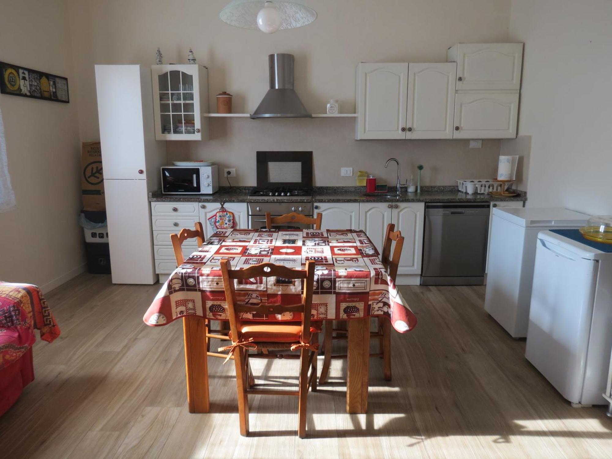 Casa Vacanze “Bouganville” Loc Avane Pisa Vecchiano Exteriör bild