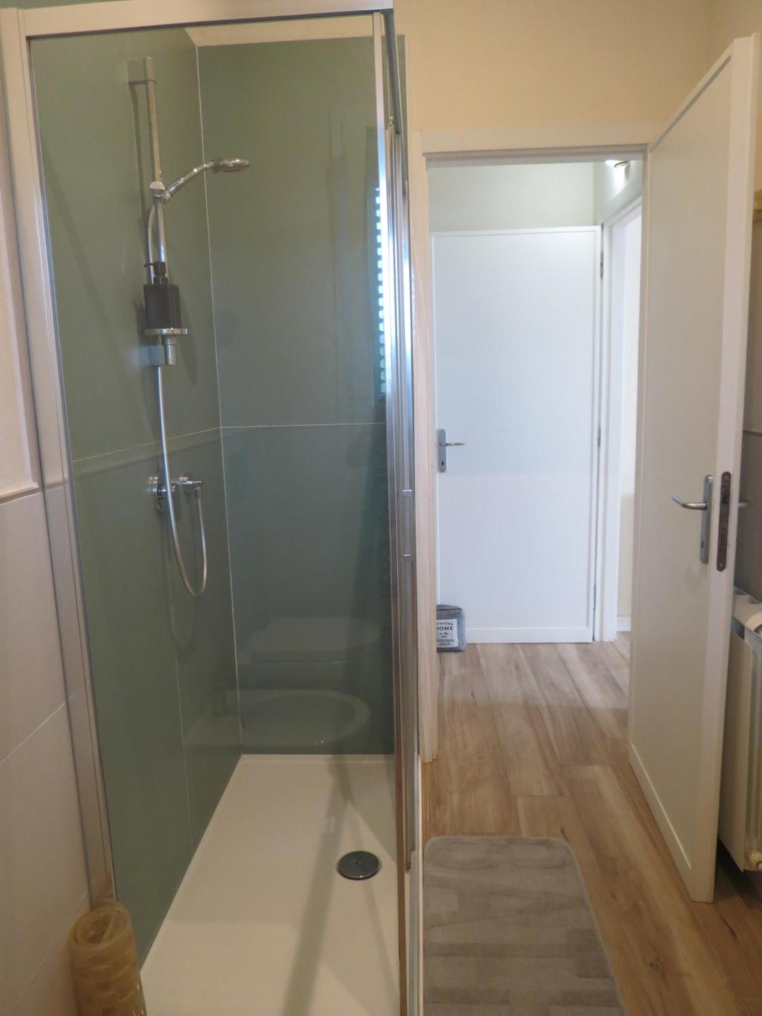 Casa Vacanze “Bouganville” Loc Avane Pisa Vecchiano Exteriör bild