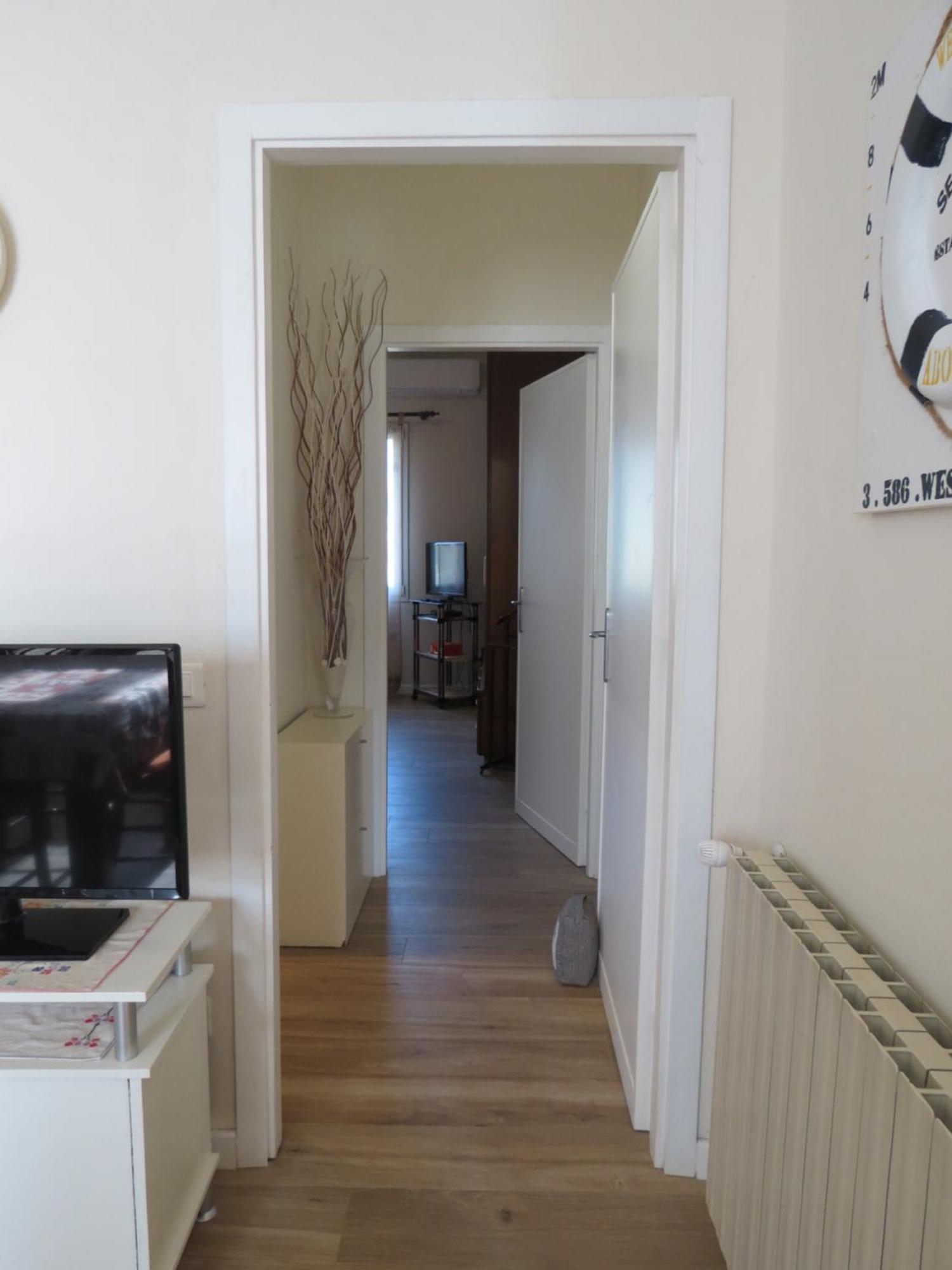 Casa Vacanze “Bouganville” Loc Avane Pisa Vecchiano Exteriör bild
