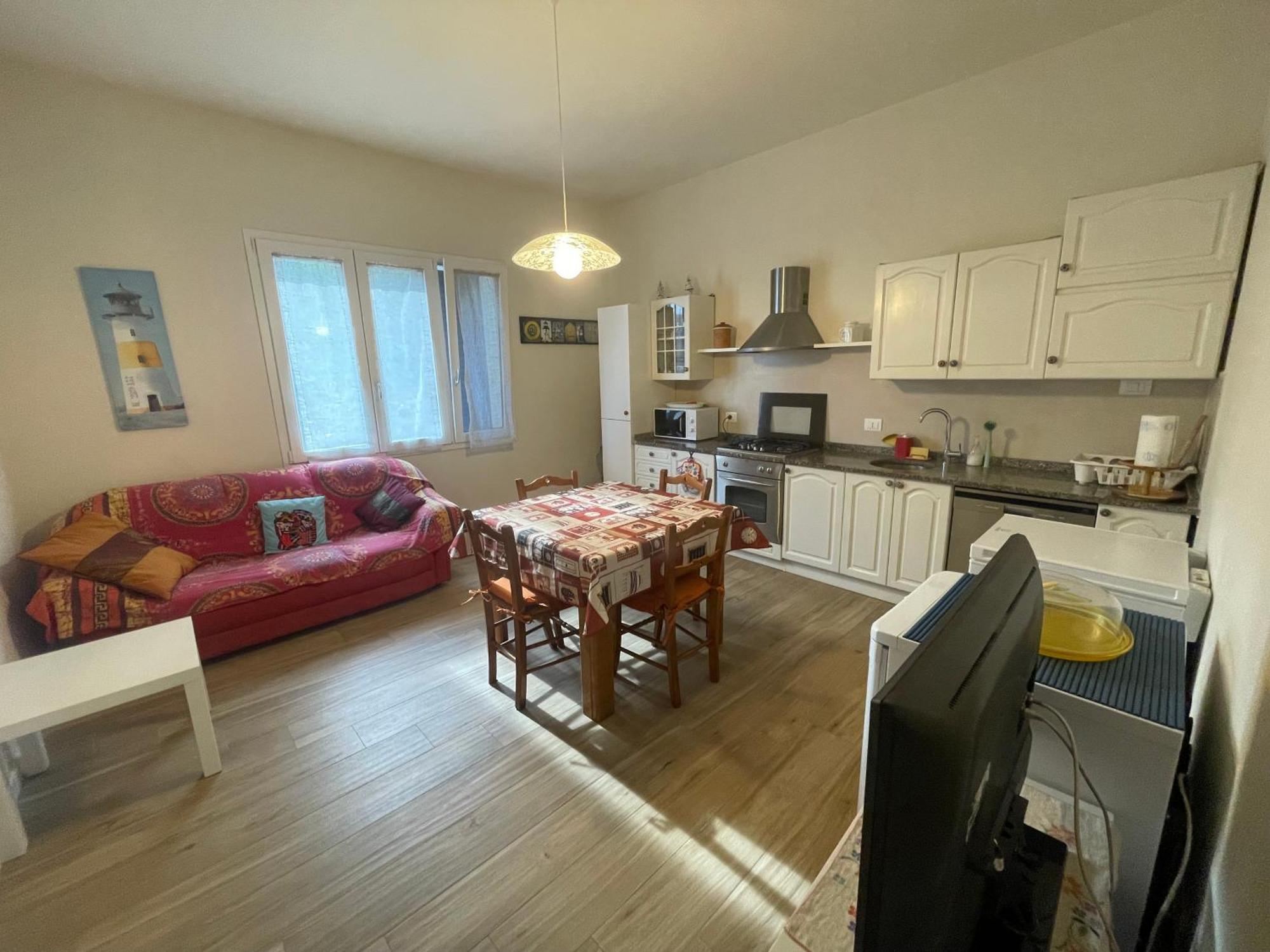 Casa Vacanze “Bouganville” Loc Avane Pisa Vecchiano Exteriör bild