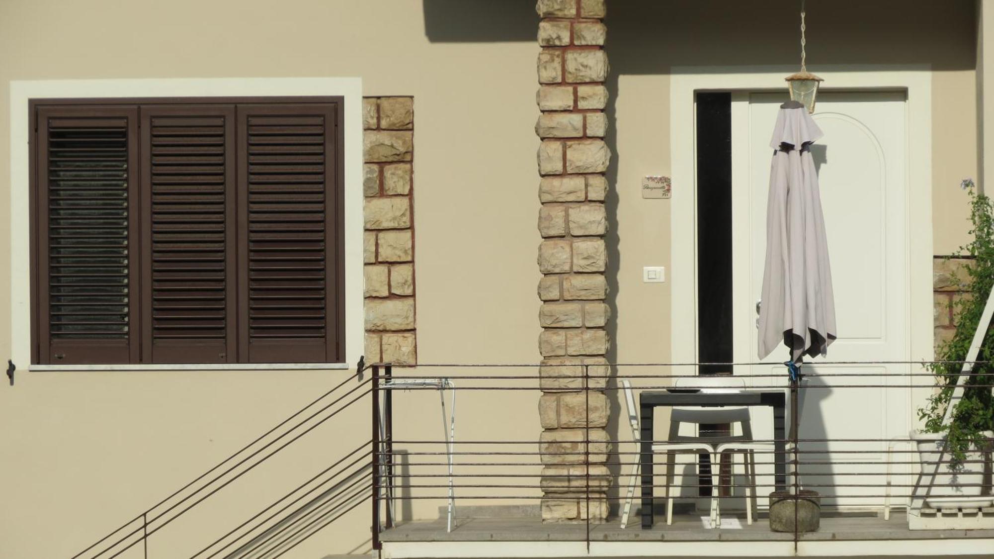 Casa Vacanze “Bouganville” Loc Avane Pisa Vecchiano Exteriör bild